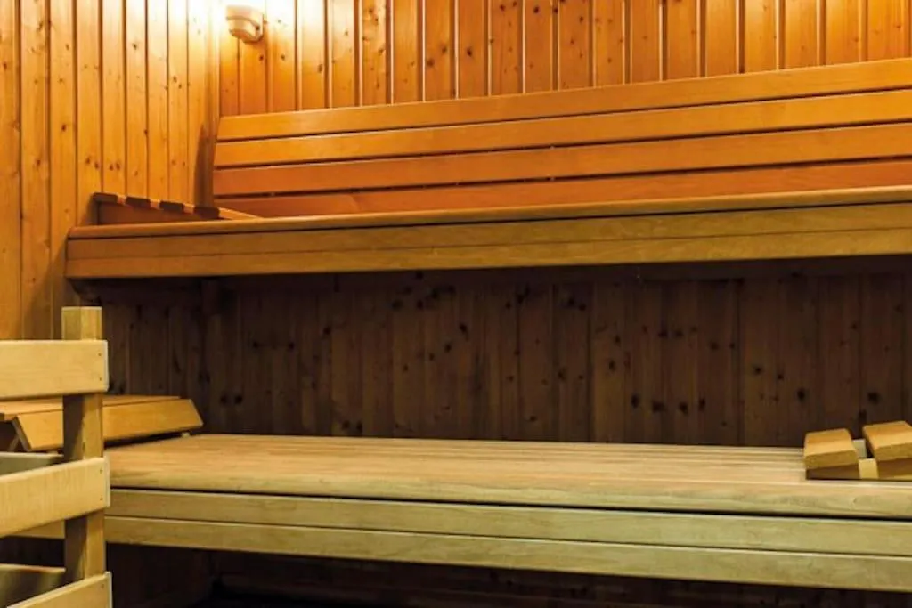 Super Besse Chez Sophie 2Ch, Sejour, Wifi, 2Tv, Rdc, Terrasse, Parc, Piscine, Pkg 0*, Besse-et-Saint-Anastaise