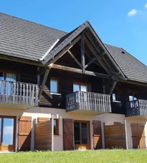 Super Besse Chez Sophie 2Ch, Sejour, Wifi, 2Tv, Rdc, Terrasse, Parc, Piscine, Pkg Apartment Besse-et-Saint-Anastaise