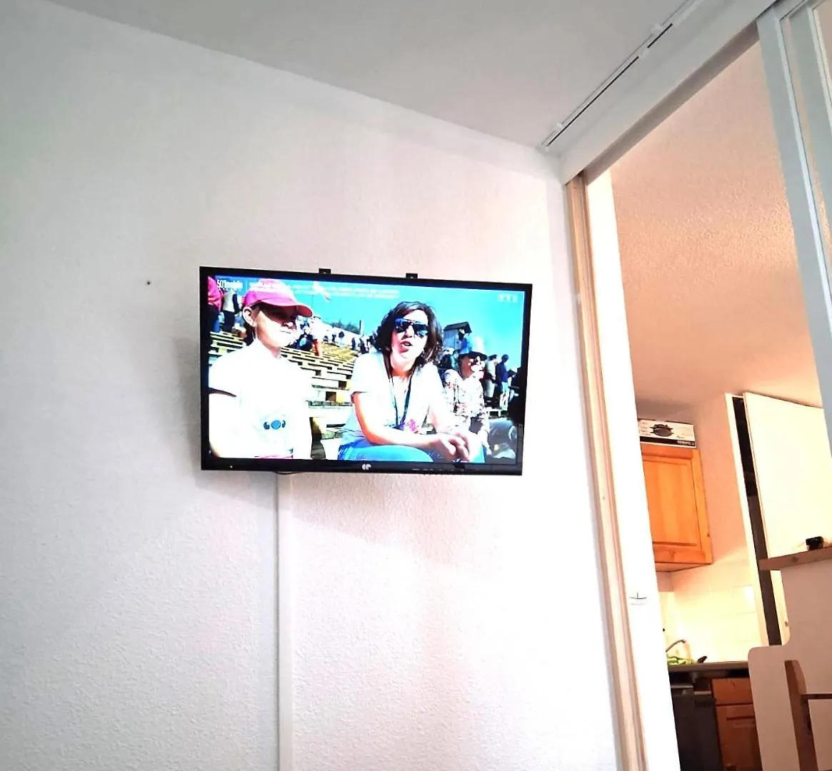 Apartment Super Besse Chez Sophie 2Ch, Sejour, Wifi, 2Tv, Rdc, Terrasse, Parc, Piscine, Pkg