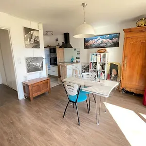 https://studio-recent-cosy.inbrittany.com